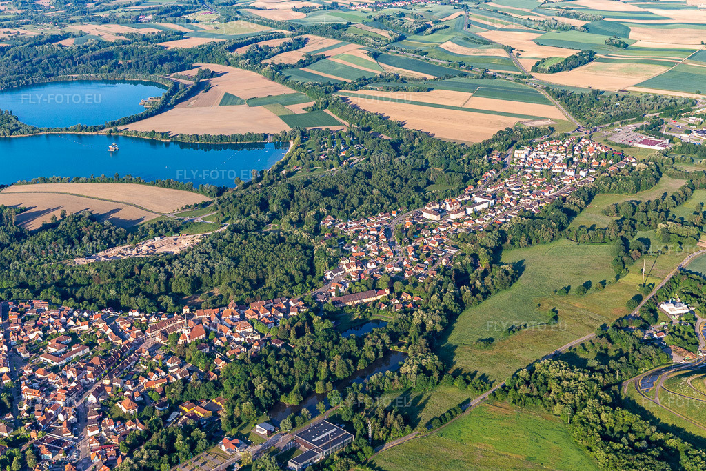 Vue aérienne: Vue de la ville à Lauterbourg dans le département Bas Rhin, France. Photo: IMG_131499.jpg prise le 18/05/2022 par Werner Riehm/FLY-FOTO.euRésolution de l'original: 5019 x 3346 px