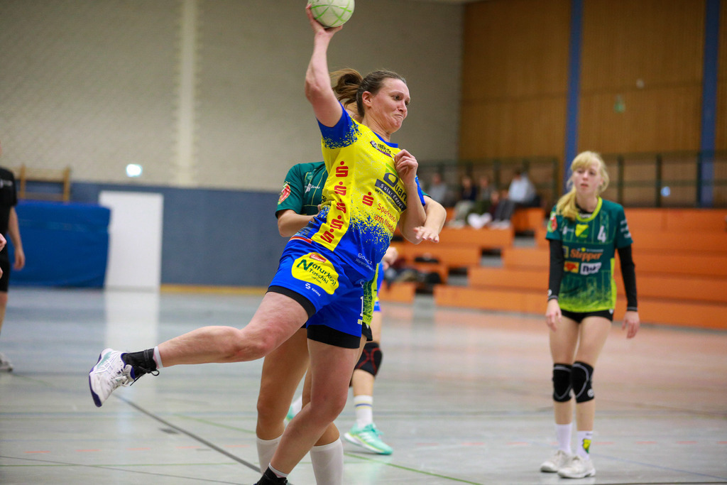 SVN_ SVFriedrichsfeld_141224_008 | Bildergalerie von Sport-Ereignissen aber auch von weiteren spannenden Dingen - nicht nur vom Niederrhein. In Anlehnung an den bekannten Spruch von Hanns Dieter Hüsch heißt das Motto: "Niederrhein ist überall".  - Realisiert mit Pictrs.com