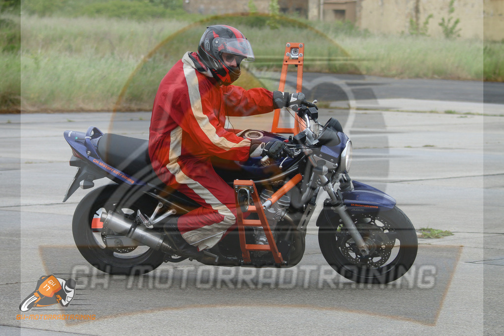 IMG_0193 | gh-motorradtraining-foto.de - Realisiert mit Pictrs.com