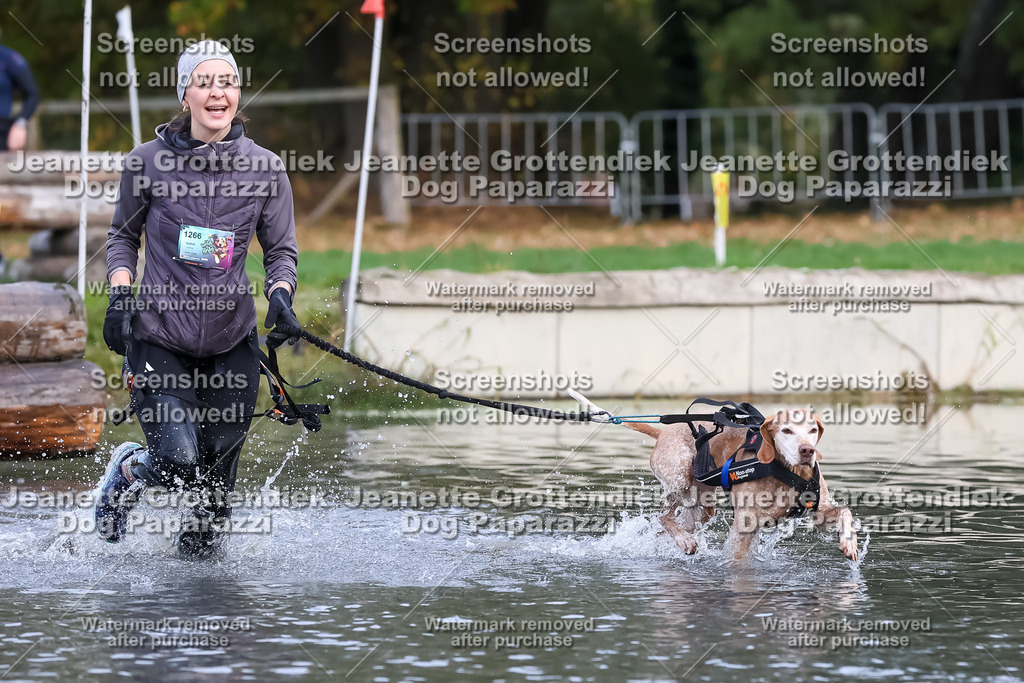 Dog Paparazzi - Strongdog 10-25-6783 | Dog Paparazzi Jeanette Grottendiek Fotografie & Videografie