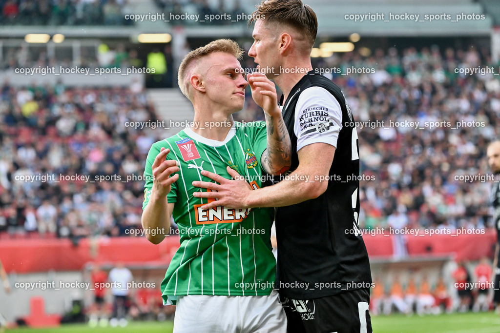 SK Puntigamer Sturm vs. SK Rapid Wien Siegerehrung, Impressionen | #22 Isak Alexander Jansson #28 David Schnegg, SK Puntigamer Sturm vs. SK Rapid Wien Siegerehrung, Impressionen, SK Puntigamer Sturm vs. SK Rapid Wien Siegerehrung, Impressionen am 01.05.2024 in Klagenfurt (Wörthersee Stadion ), Austria, (Photo by Bernd Stefan)