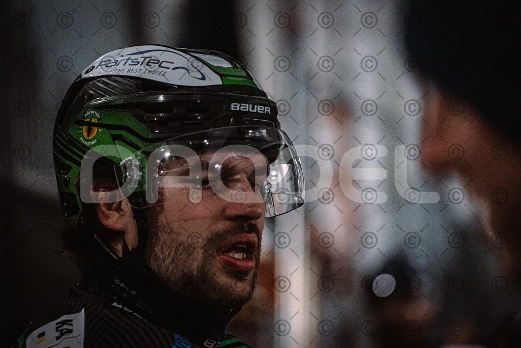 Alligators_vs_Lindau_21_12_2025-090 | Höchstadt Alligators Fotogalerie: Eishockey-Action aus Franken. Professionelle Spielfotos, Portraits & Stadionbilder zum Download. Jetzt entdecken! - Realisiert mit Pictrs.com