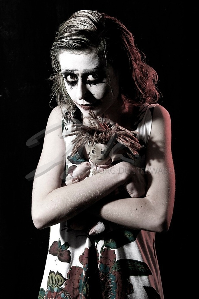 Bodypainting-JOKER_3397 | #005 | Modell: Madi | Foto: Tschiponnique Skupin - Realisiert mit Pictrs.com