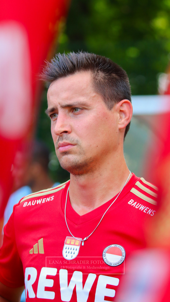HERREN BUNDESLIGA Rot-Wei_ K_ln - Crefelder HTC 07.09.24 K_ln-072 | lanaschraderfotografie - Realisiert mit Pictrs.com