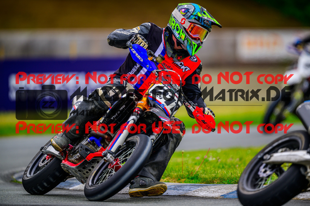 MaZZes_Fotomatrix_20250503_6007705_3895 | UE40