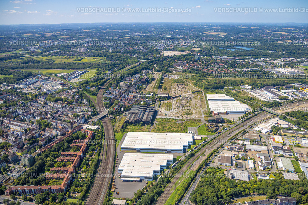 Dortmund240800986 | Luftbild, Union Gelände Baustelle, hinten die Brachfläche der ehemaligen Zeche Dorstfeld Schacht 1/4 Karl-Funke-Straße, Bahngleise, Dorstfelder Brücke, Dortmund, Ruhrgebiet, Nordrhein-Westfalen, Deutschland