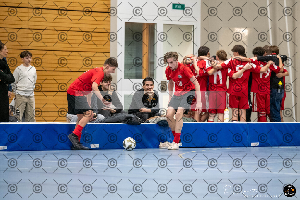 20241123_FCR-Hallenturnier-C_3_026 | Sport und Naturfotografie von Roberto Esposito zeigt echte Momente Bewegung und die Schönheit der Natur. Ausdrucksstarke Bilder schaffen Emotionen.