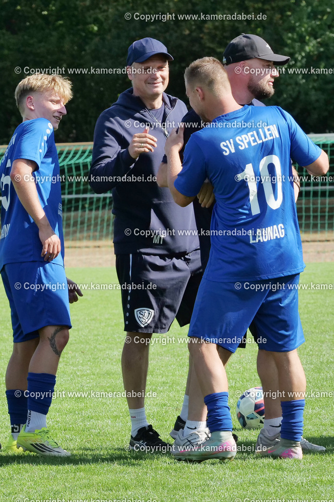 Fußball : Voerder Stadtmeisterschaft am 01.08.2026 auf der Anlage des TV Voerde mit SV 08/29 Friedrichsfeld, SV Spellen und dem TV Voerde. Der STV Hünxe vervollständigt als 4. Mannschaft das Turnier. | Fußball : Voerder Stadtmeisterschaft am 01.08.2026 auf der Anlage des TV Voerde mit SV 08/29 Friedrichsfeld, SV Spellen und dem TV Voerde. Der STV Hünxe vervollständigt als 4. Mannschaft das Turnier. - Realisiert mit Pictrs.com