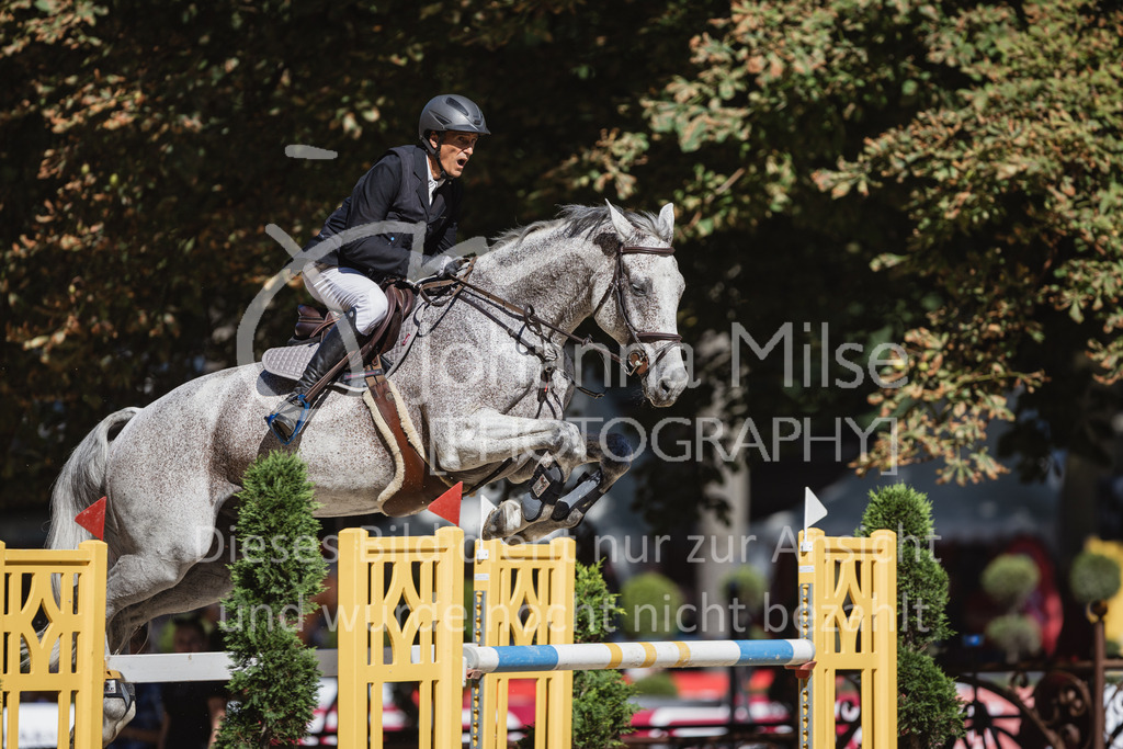 230908_OWLCh_LargeTour-419 | Deine schönsten Turniermomente als professionelle Fotos! Entdecke hochwertige Pferdesport-Fotografie im Online-Shop. Jetzt Fotos finden & bestellen!