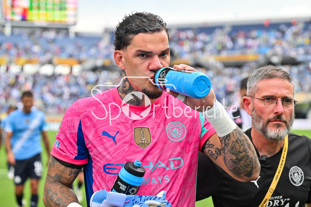 Juventus Turin - Manchester City | Im Bild EDERSON (Manchester City 31) / Einzelfoto / Freisteller / FIFA Club World Cup: Juventus Turin - Manchester City, Camping World Stadium am 26.06.2025 / NOT FOR SALE IN USA