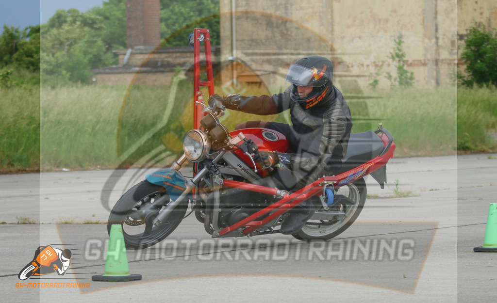 IMG_2656 | gh-motorradtraining-foto.de - Realisiert mit Pictrs.com