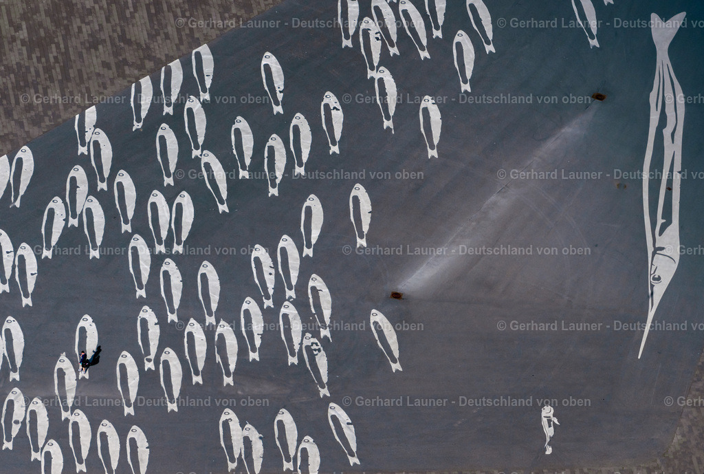 4030386 | BREMERHAVEN 01.06.2020 Zoogelände am Tierpark des Zoo am Meer Bremerhaven in Bremerhaven im Bundesland Bremen. // Zoo grounds of the Zoo am Meer Bremerhaven in Bremerhaven in the state Bremen. Foto: Gerhard Launer