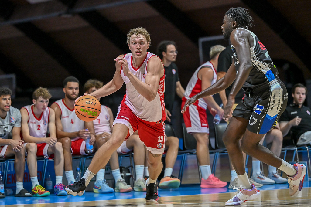 rsk_069 | Fotos von Basketballspielen aus dem Raum NRW fotografiert von Gero Mueller-Laschet und Daniel Schaefer - Realisiert mit Pictrs.com