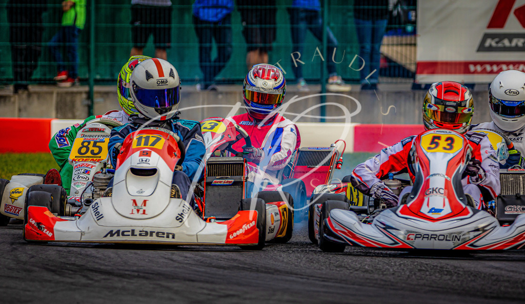 C3C2F2AC-2E61-4223-B90E-A1AA688CD49D | traudl_s_fotos