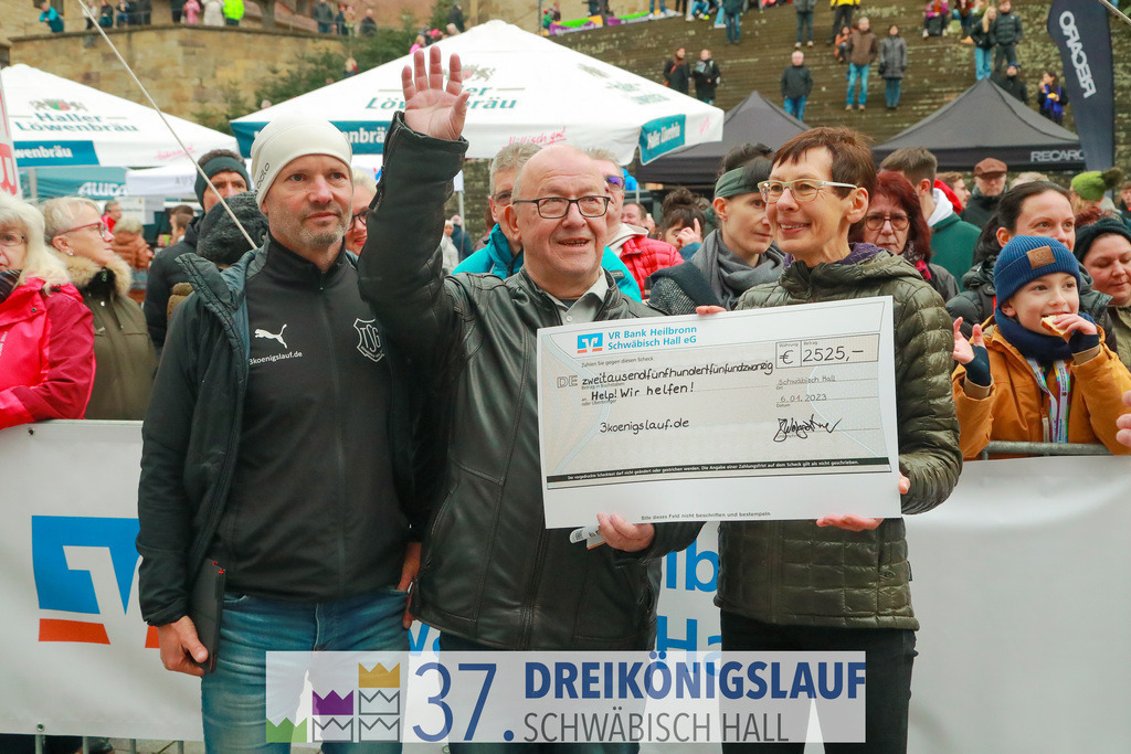 VR Bank Hauptlauf 10000m | 3 Koenigslauf 2023 - Realisiert mit Pictrs.com