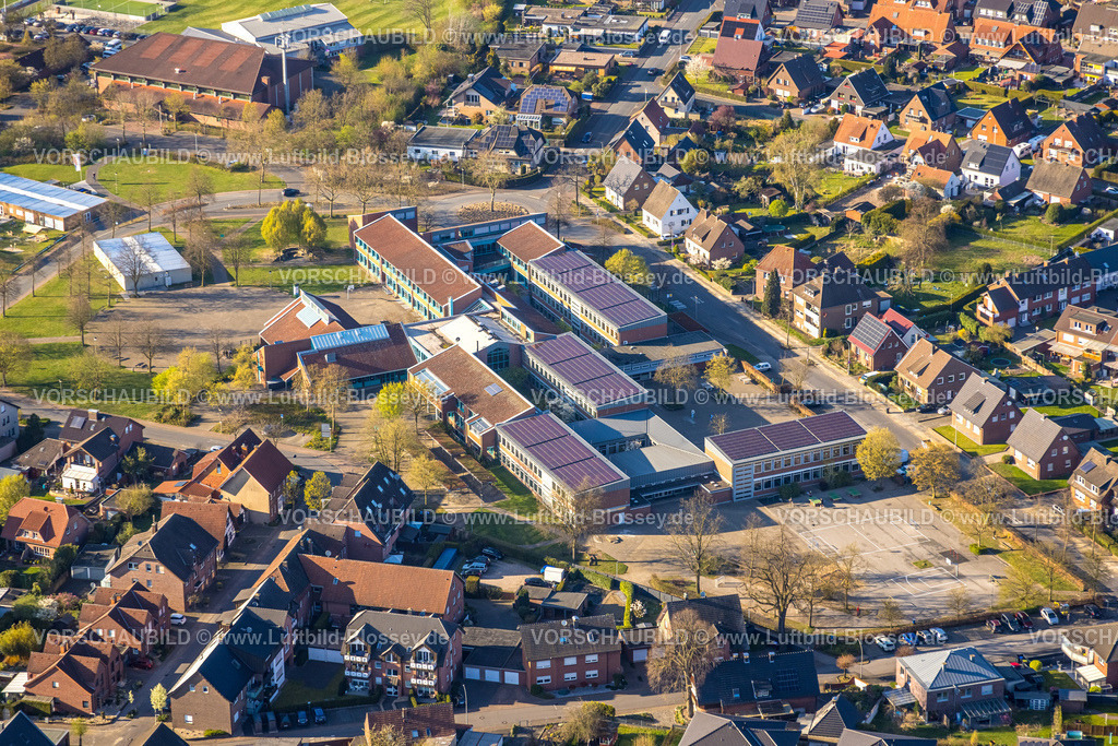 Olfen250405797 | Luftbild, Wolfhelmschule Gesamtschule, Olfen-Stadt, Olfen, Münsterland, Nordrhein-Westfalen, Deutschland