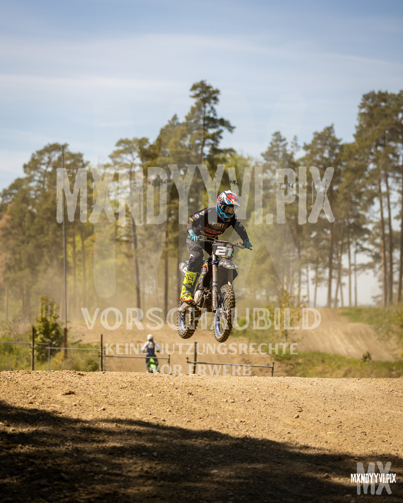 866A5130 | mxndyyvipix