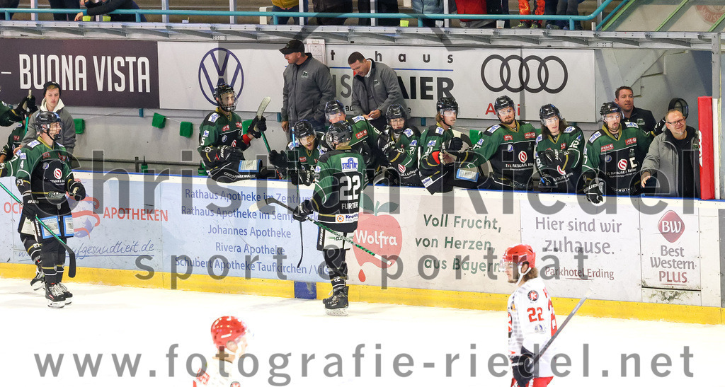 2022-09-25_087_TSV_Erding_gegen_EHC_Klostersee | Erding, Deutschland, 25.09.2022:
Eishockey, Bayernliga 2022 / 2023, Testspiel, TSV Erding gegen EHC Klostersee, Endergebnis: 8:2

Foto: Christian Riedel / fotografie-riedel.net
