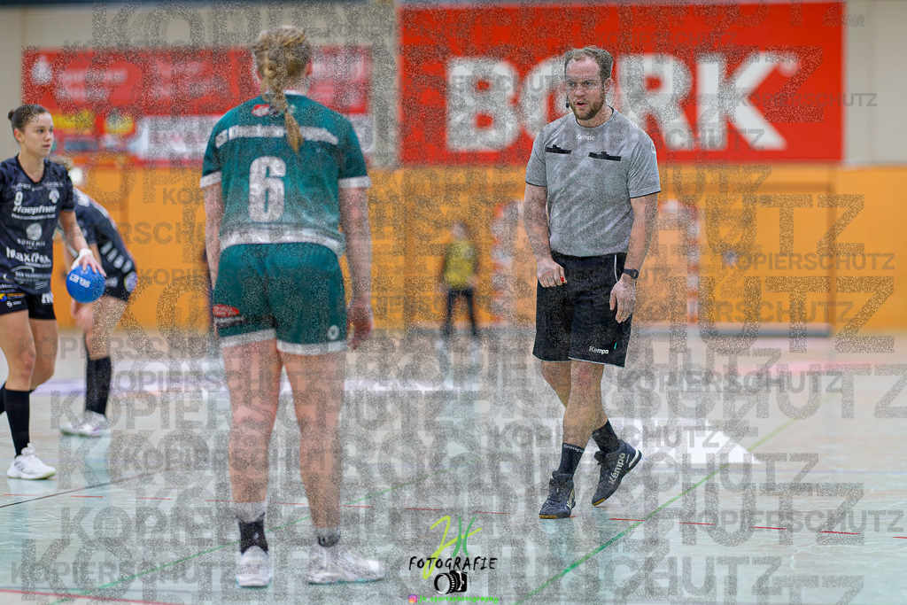 Frauen Regionalliga (HHV); HSG Kleenheim/Langgöns - HSG Baunatal | Frauen Regionalliga (HHV); HSG Kleenheim/Langgöns - HSG Baunatal am 23.11.2025 in Oberkleen (Weidig-Halle)Photo © 2025 - Jörg Heinrich - Realisiert mit Pictrs.com