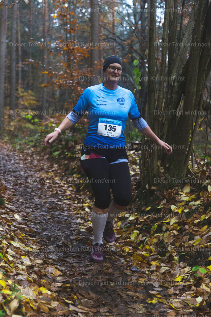 cineathletes-huegelland-2025-11-09-11-00-08 | Sportfotografie rund um Obstacle Course Racing und Trail Run - Realisiert mit Pictrs.com