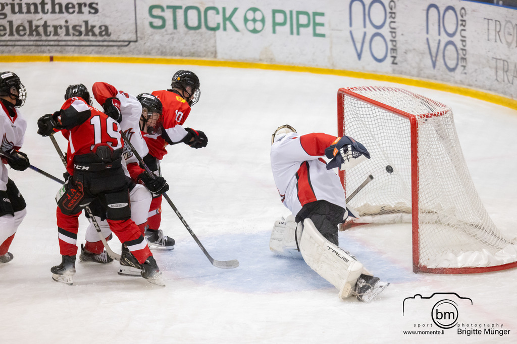 Tyresö Hanviken Hockey vs IFK Täby HC_570A9862 | Preseason U18 Regional Herr Östra - Realisiert mit Pictrs.com