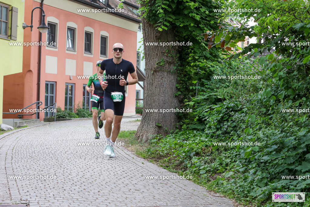KSZ_3956 | Stadttriathlon Erding 2025. #yourpictrs #sportshot_your_pictrs @Sportshotphotography #stadttriathlonerding Copyright: www.sportshot.de