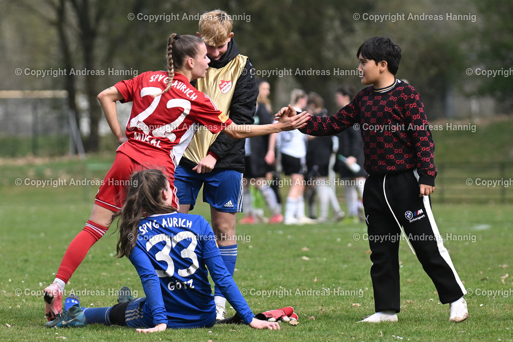 Fußball I Frauen I Saison 2024-25 I Oberliga I FC Jesteburg-Bendestorf - SpVg Aurich Frauen I 13.4.2025 | a-hannig - Realisiert mit Pictrs.com