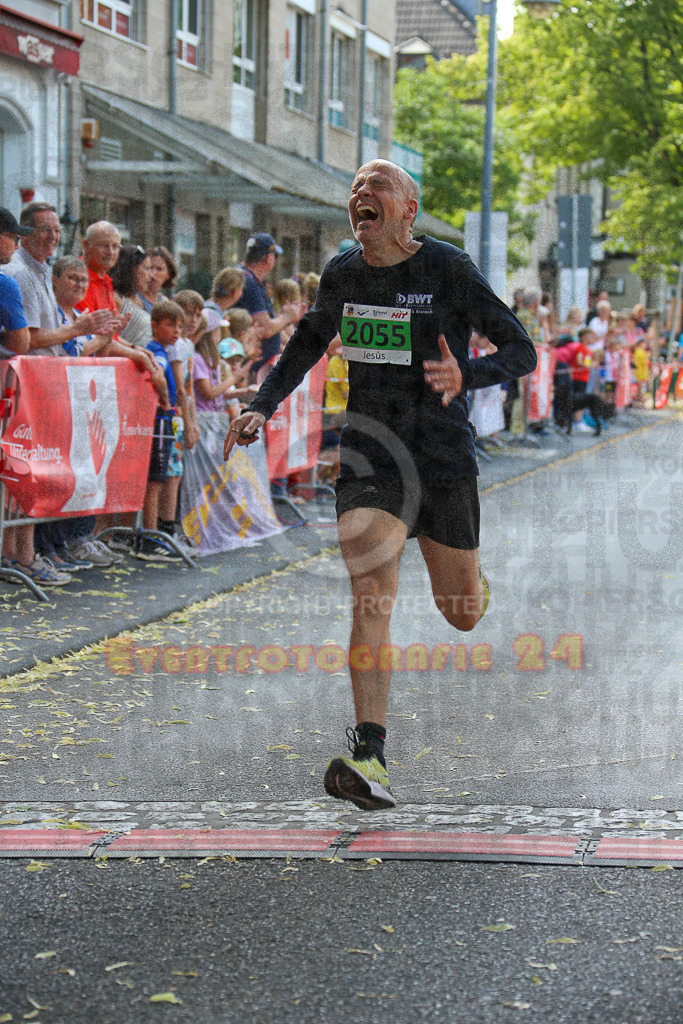 220625_1648_EX1_5060 | Sportfotografie im Rhein-Sieg Kreis, Köln, Bonn, NRW, Rheinland Pfalz, Hessen, etc. Unser Tätigkeitsfeld umfasst den Laufsport vom Volkslauf über den Marathon, Duathlon, Triathon bis zum Ultralauf wie Kölnpfad Ultra oder Schindertrail.