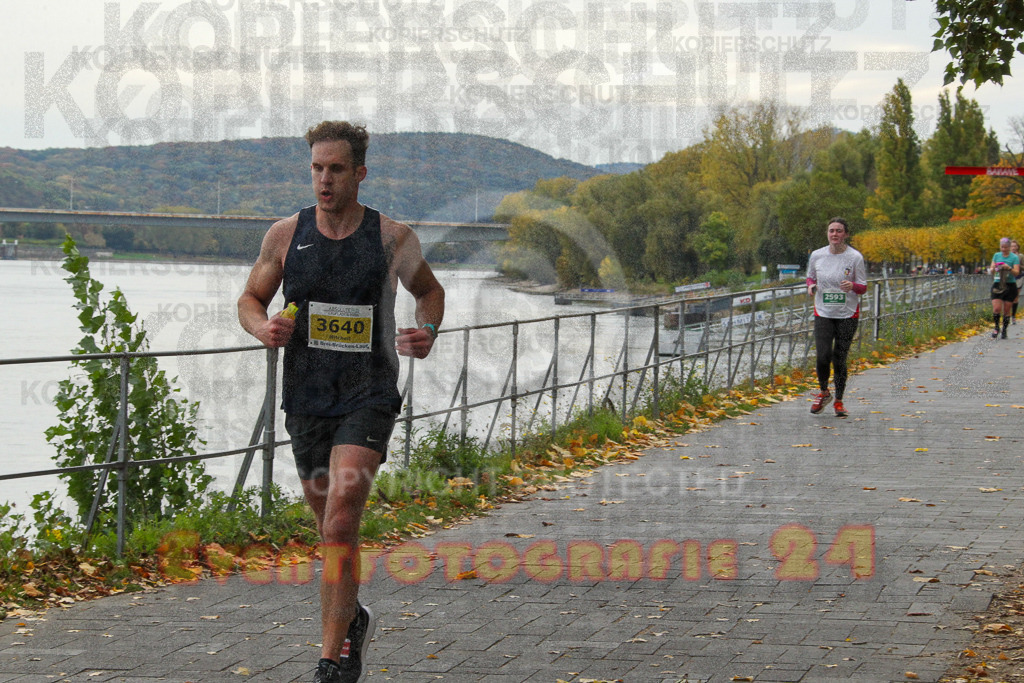 251019_1029_EV4_2950 | Sportfotografie im Rhein-Sieg Kreis, Köln, Bonn, NRW, Rheinland Pfalz, Hessen, etc. Unser Tätigkeitsfeld umfasst den Laufsport vom Volkslauf über den Marathon, Duathlon, Triathon bis zum Ultralauf wie Kölnpfad Ultra oder Schindertrail.