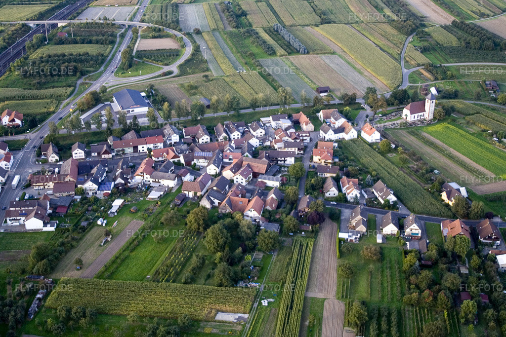 Luftbild: Ortsteil Zimmern von Süden im Ortsteil Urloffen in Appenweier im Bundesland Baden-Württemberg in Deutschland. Foto: IMG_8213.jpg vom 15.09.2007 durch Werner Riehm/FLY-FOTO.de