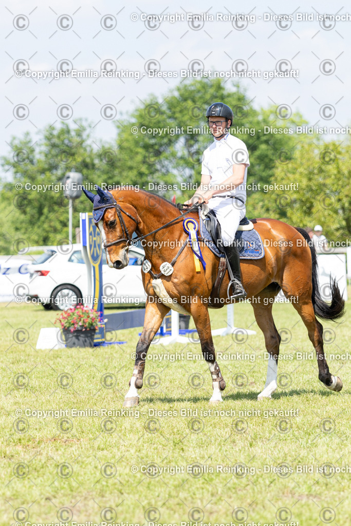 CL5A3806 | Emilia Reinking Fotografie - Realisiert mit Pictrs.com