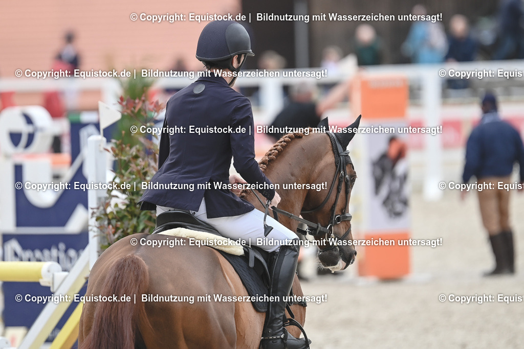 20230514_CCI4_Springen_0377 | equistock