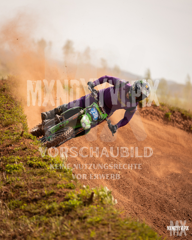 866A4106 | mxndyyvipix
