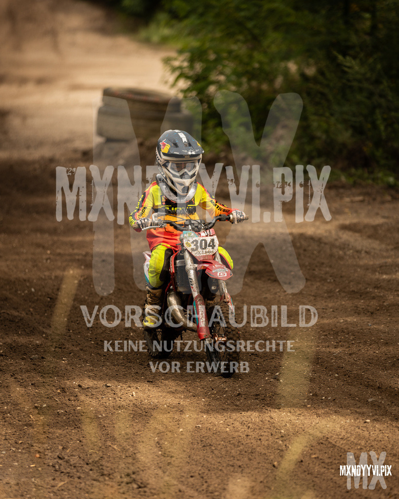 866A0346 | mxndyyvipix