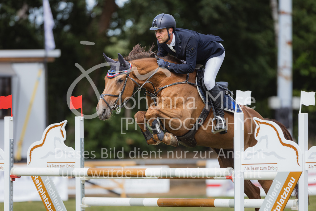 220715_LC_Youngster-M-570 | Deine schönsten Turniermomente als professionelle Fotos! Entdecke hochwertige Pferdesport-Fotografie im Online-Shop. Jetzt Fotos finden & bestellen!