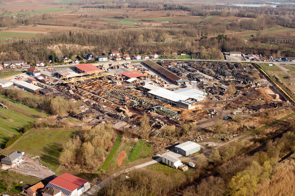 Vue aérienne: Vue de la ville à Mothern dans le département Bas Rhin, France. Photo: IMG_25615.jpg prise le 02/04/2010 par Werner Riehm/FLY-FOTO.euRésolution de l'original: 4752 x 3168 px