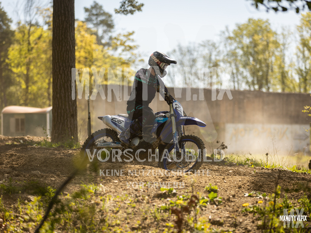 866A4807 | mxndyyvipix