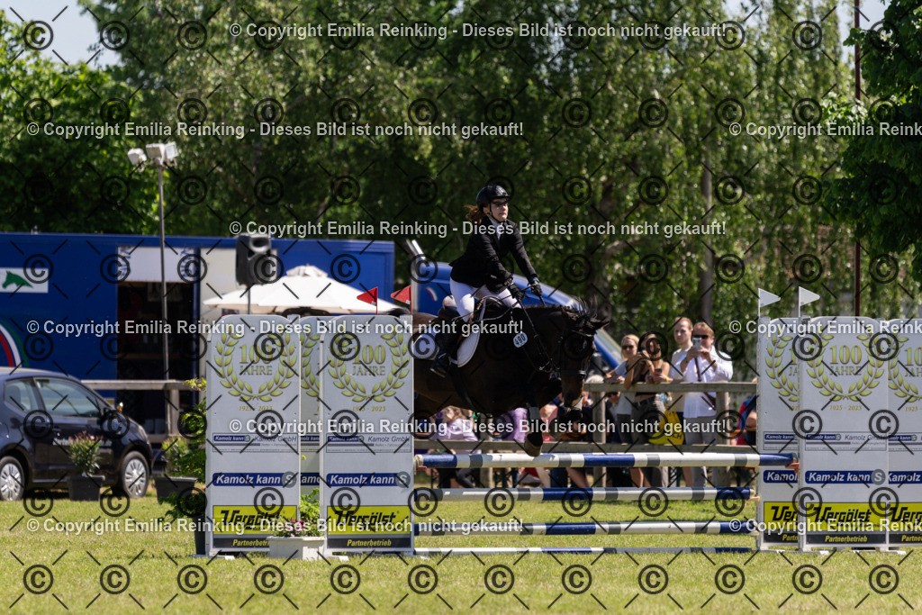 CL5A1037 | Emilia Reinking Fotografie - Realisiert mit Pictrs.com