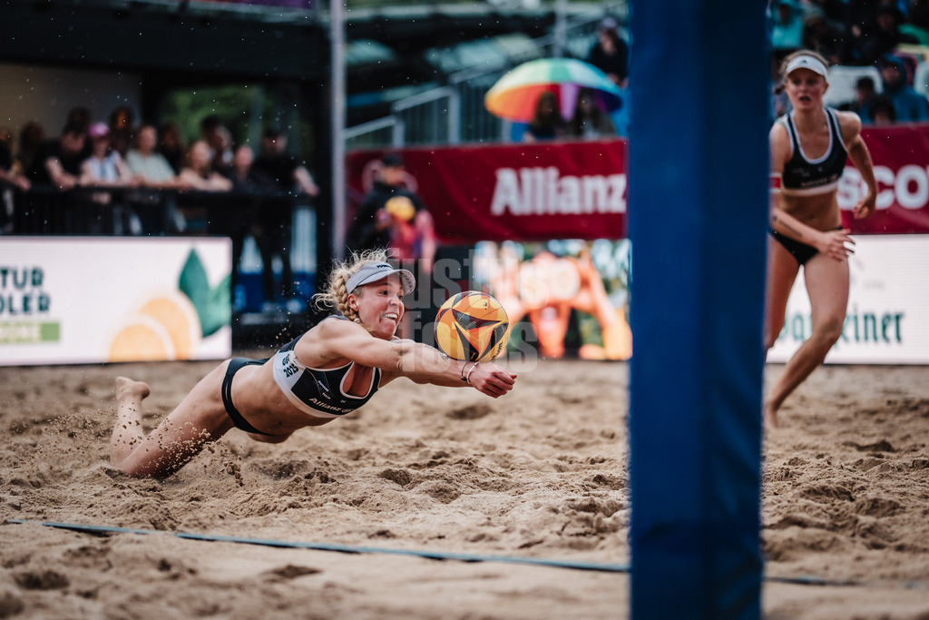 Beachvolleyball | Frauen | Allianz German Beach Tour 2025 | Tourstop Hamburg | 01.06.2025 | Melanie Paul springt zum Ball