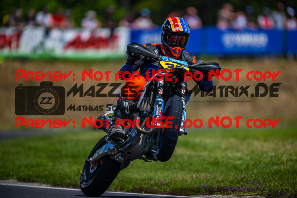 MaZZes_FotoMatrix_230528_3841 | S1+S2