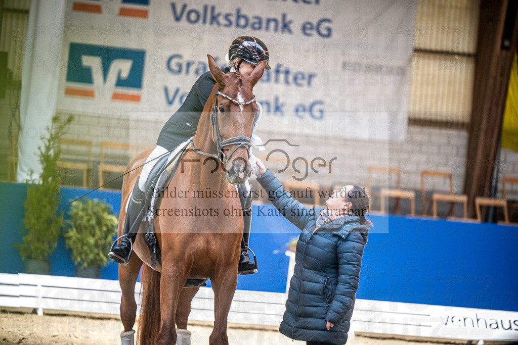 DOS_0041 | Entdecke hochwertige Reitturnierfotos von Foto Oger. Professionell, emotional und authentisch – jetzt Lieblingsmomente im Shop bestellen.Deutschlandweite Turnierfotografie. - Realisiert mit Pictrs.com