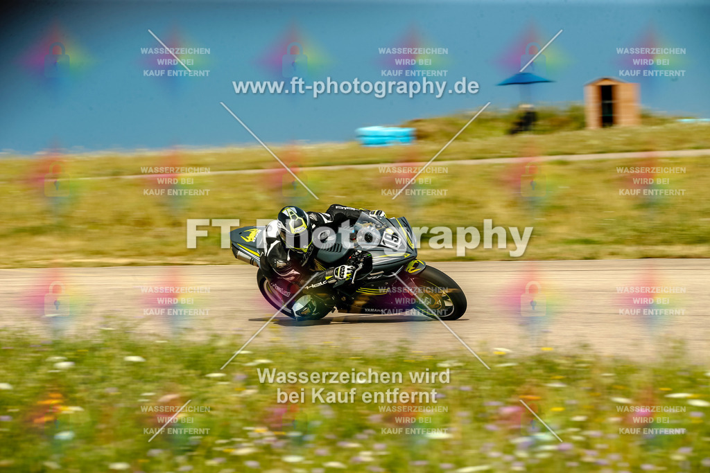 Chambley Juli-0644 | Hier findet Ihr Bilder von Touristenfahrten auf der Nürburgring Nordschleife oder von anderen Veranstaltungen die ich besucht habe. Viel Spass beim Durch Schauen 