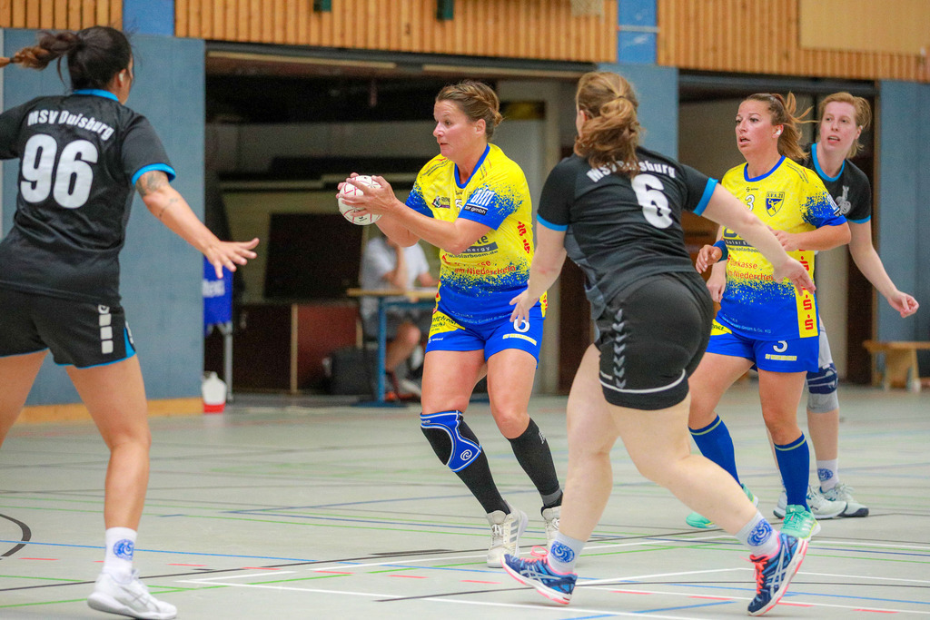 Neukirchen-Duisburg310825_032 | Bildergalerie von Sport-Ereignissen aber auch von weiteren spannenden Dingen - nicht nur vom Niederrhein. In Anlehnung an den bekannten Spruch von Hanns Dieter Hüsch heißt das Motto: "Niederrhein ist überall".  - Realisiert mit Pictrs.com