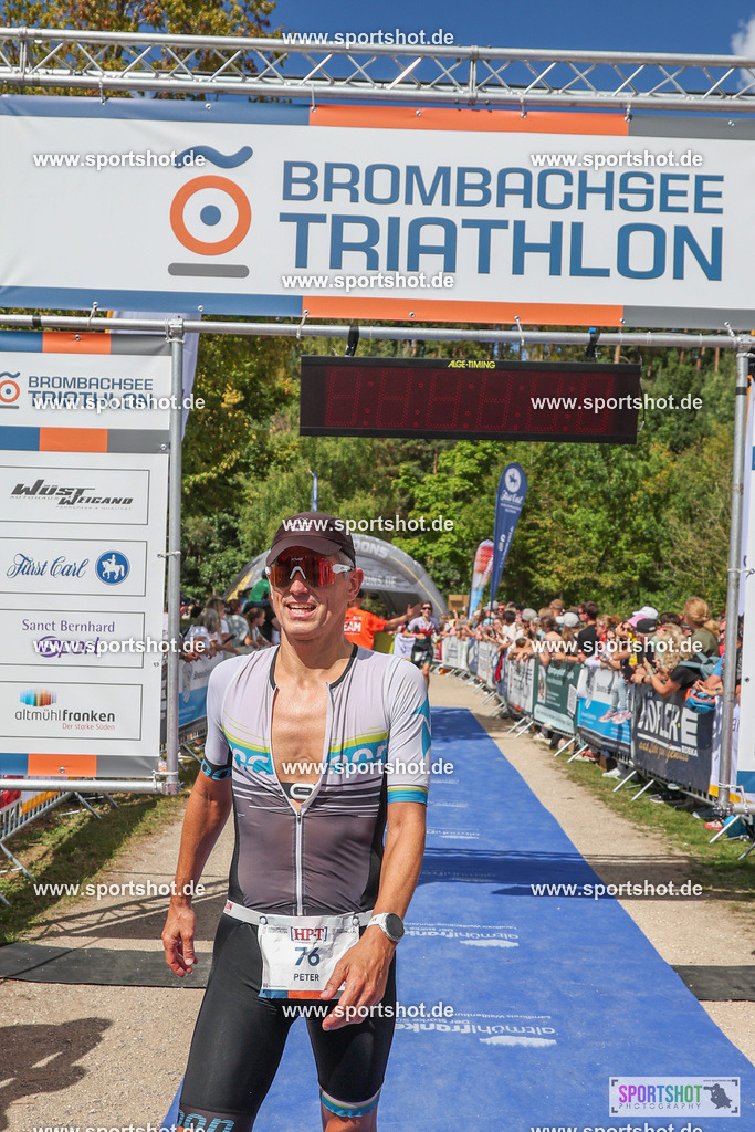 LUR_5857 | Rund um das Thema Sport-Event-Fotografie & individuelle Teilnehmerfotos. Jeder Teilnehmer wird fotografiert.