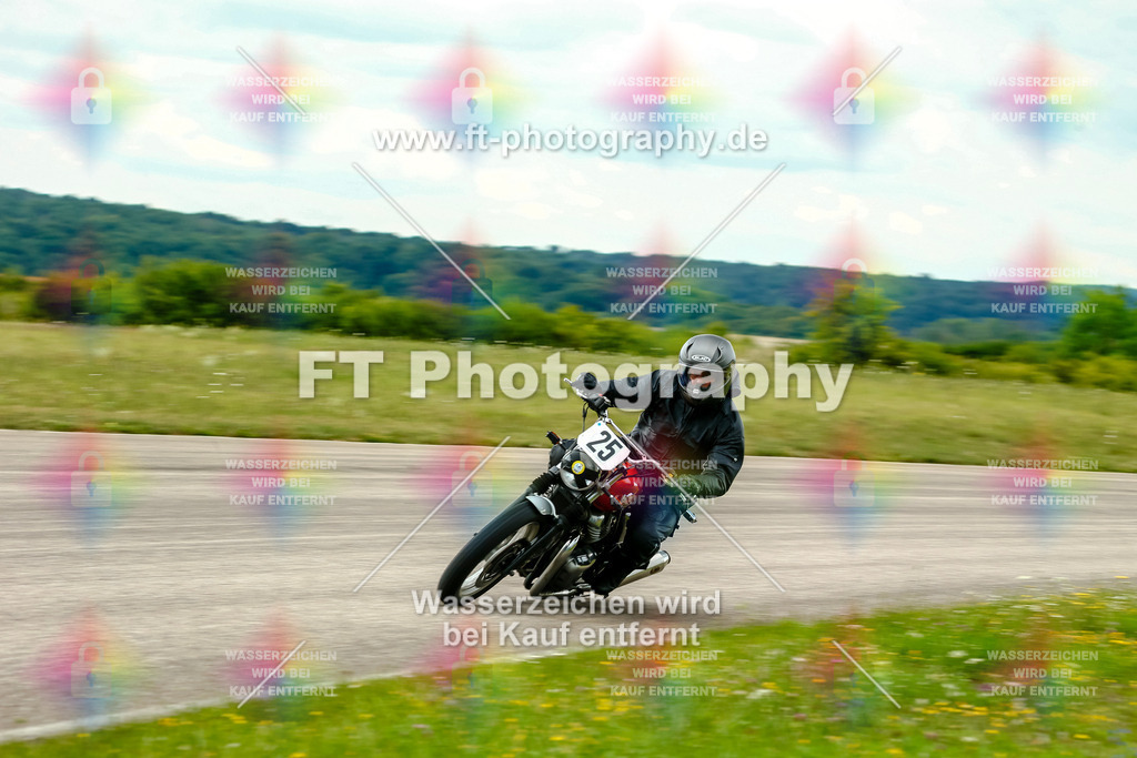 Chambley Juli-3326 | Hier findet Ihr Bilder von Touristenfahrten auf der Nürburgring Nordschleife oder von anderen Veranstaltungen die ich besucht habe. Viel Spass beim Durch Schauen 