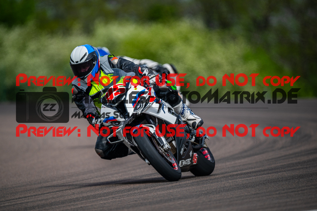 MaZZes_Fotomatrix_240415_6007705_4849 | S1