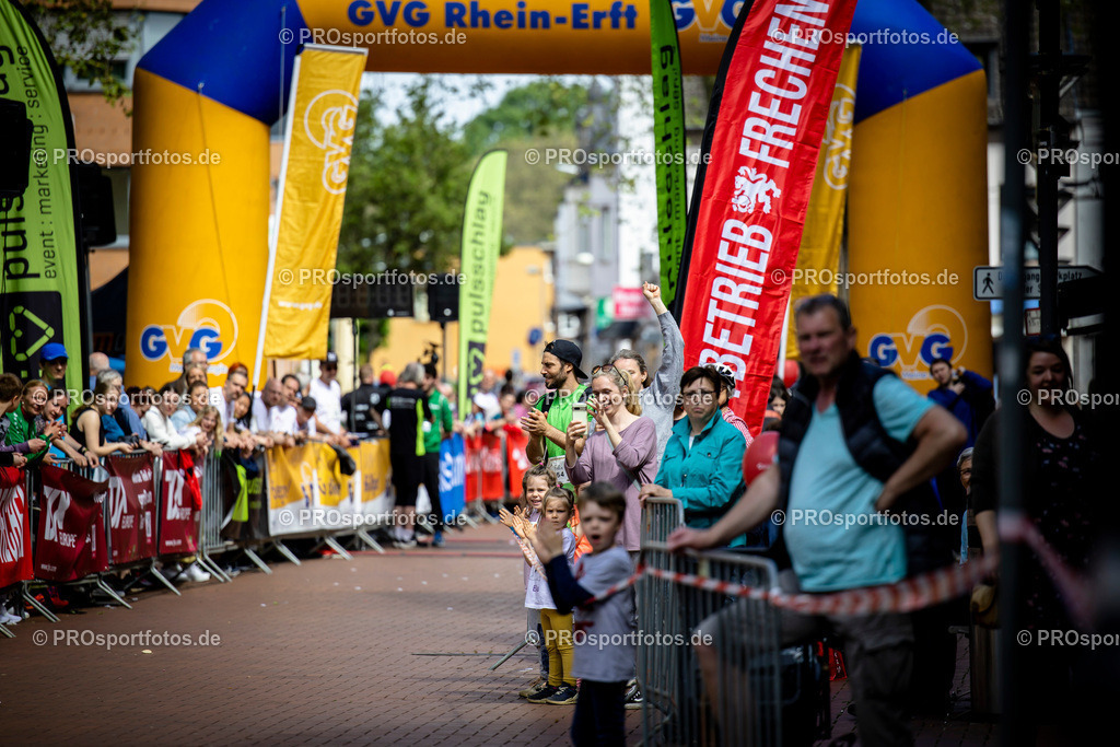 GVG Fruehlingslauf in Frechen, 07.05.2023 | Impressionen vom GVG Fruehlingslauf am 07.05.2023 in Frechen (Nordrhein-Westfalen). Foto: BEAUTIFUL SPORTS/Axel Kohring
