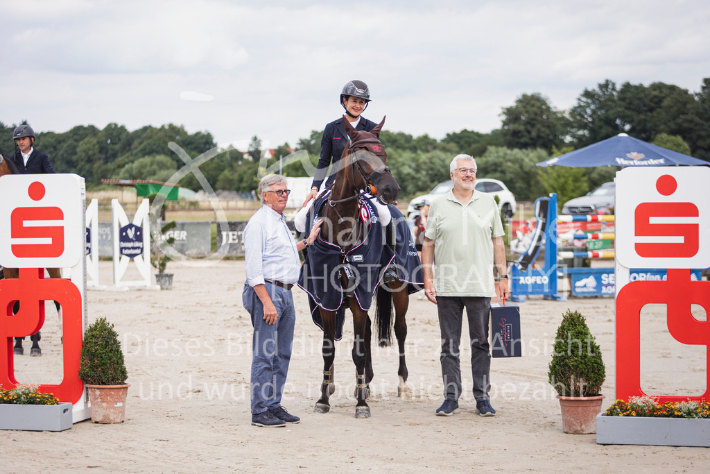 250628_PfSpTa_GP-691 | Deine schönsten Turniermomente als professionelle Fotos! Entdecke hochwertige Pferdesport-Fotografie im Online-Shop. Jetzt Fotos finden & bestellen!