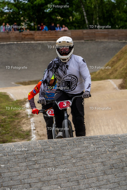 BayBMX2026-06433 | Fotogalerie von Thomas Dettweiler mit Eventbildern und lizenzfreien Fotos. Perfekt als Wandbild, für Büro, Website oder private Nutzung. - Realisiert mit Pictrs.com