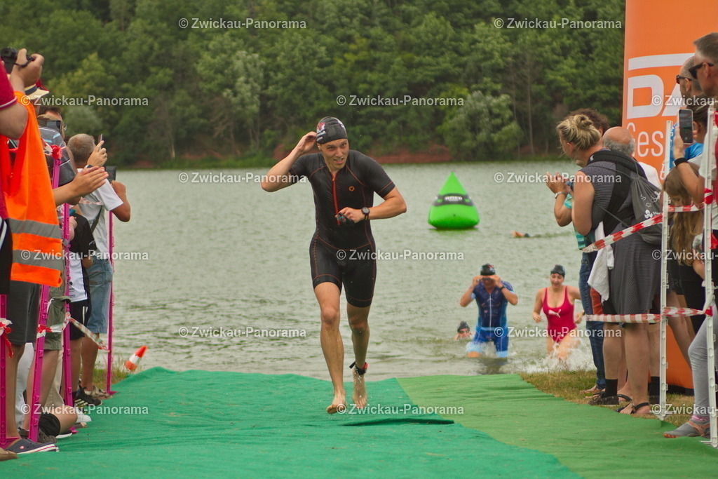 2023_0630_KoberTriathlon_Jeder0074 | Urban. Natur. Panorama. Luftbild. 
Der Bildershop für aufregende Perspektiven!
Für Deko, Wandbild und Kalender!
Wir bringen LED-Bilder zum Leuchten!
